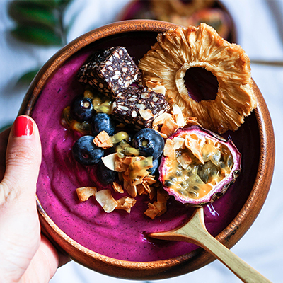 Fruit smoothie bowl created with Noosh Superfoods